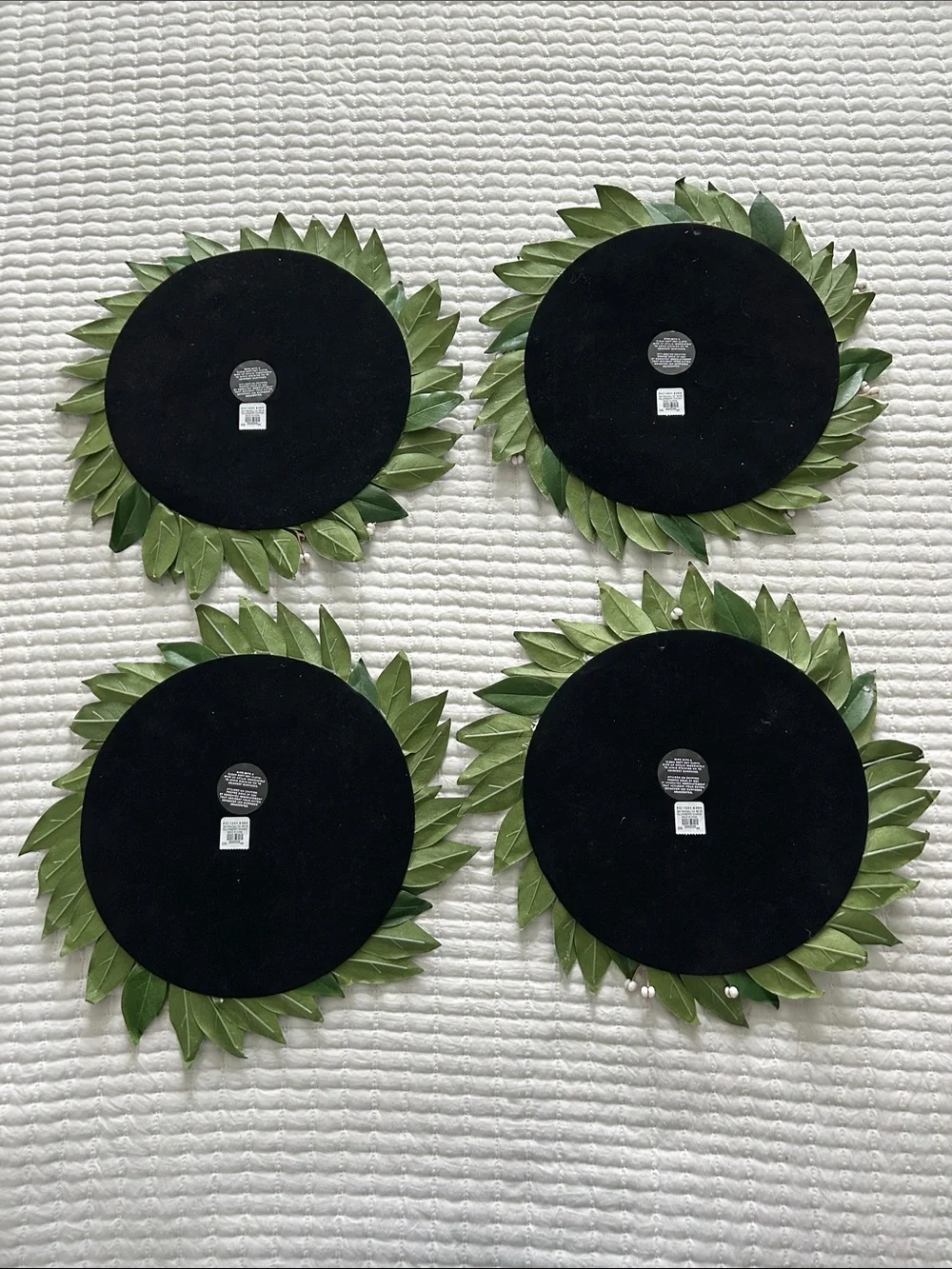 Pottery Barn Leafy Plate Chargers, Set of 4 (Set A)